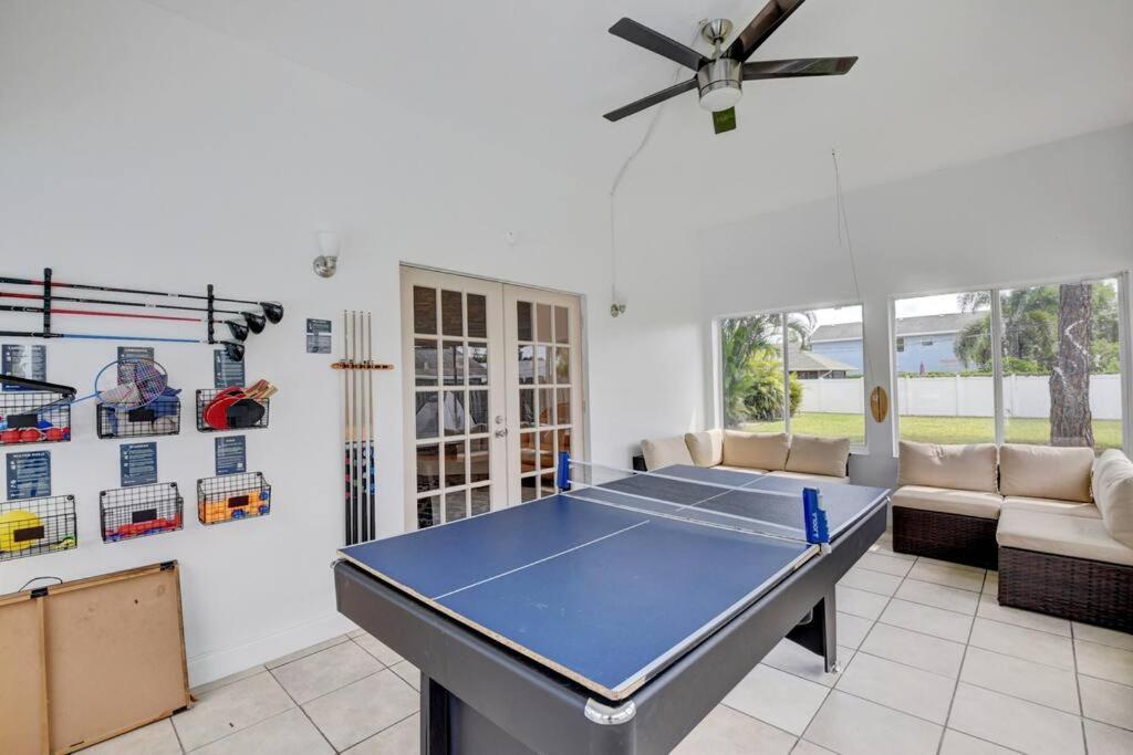 5 Bedroom Mansion With Pool And Non-Heated Jacuzzi Games In Boynton Beach Exterior foto